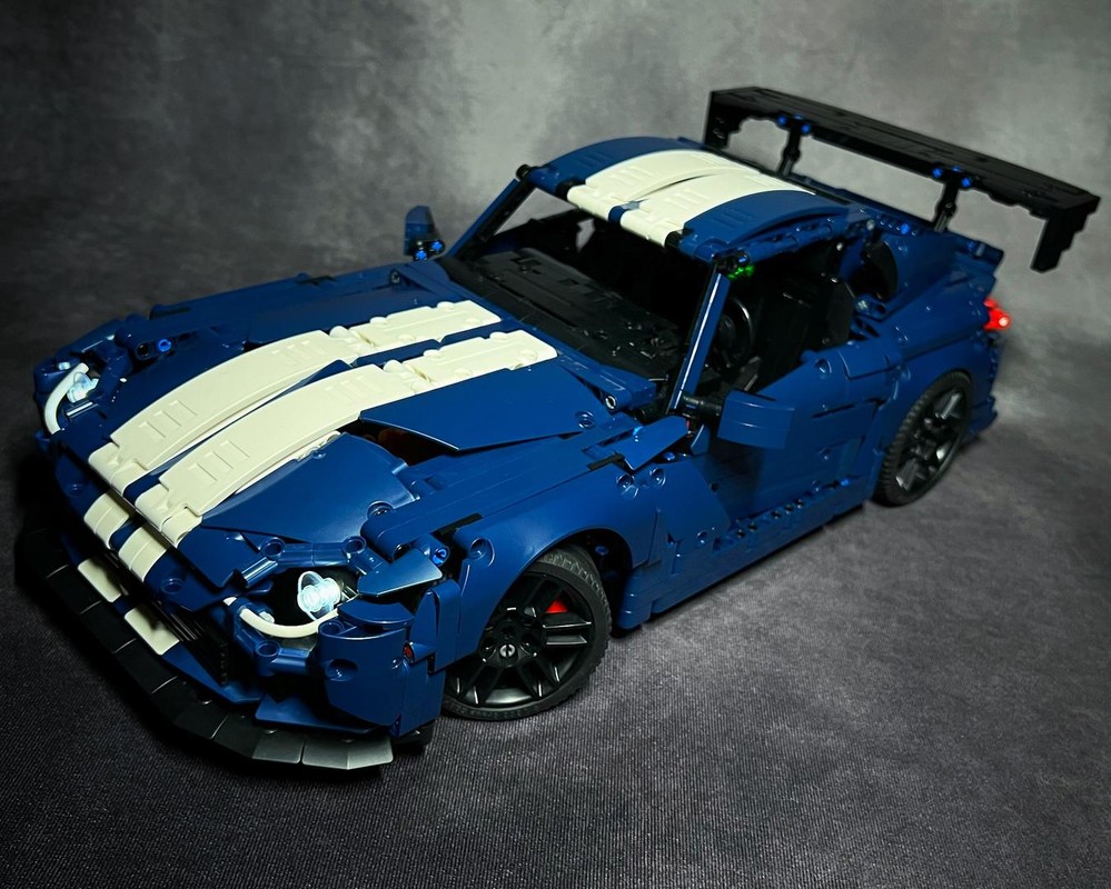 Lego Dodge Viper ACR