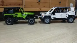 Compact car chassis for 62.4mm wheels