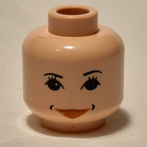 Lego Minifig Head Hermione Granger, Eyelashes, Peach Lips, Smile Print [Blocked Open Stud] / Light Nougat