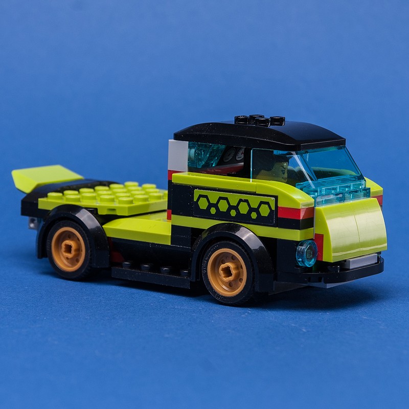 Lego 60258 E racing TRUCK