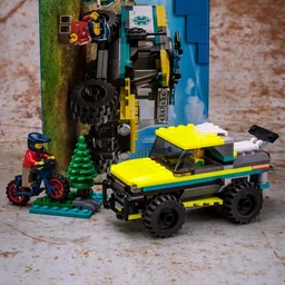 40582 Mud Splitter Coupe