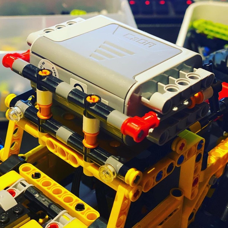 Lego MOD 42122 Jeep® Wrangler Batterybox Package
