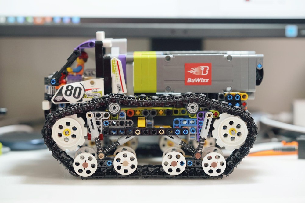 Lego 42065 B+ Crawler truck buwizz