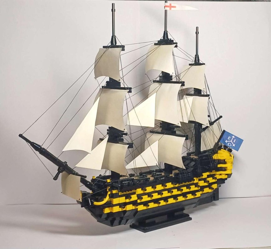 Lego HMS VICTORY/HMS ENDEAVOUR MOC