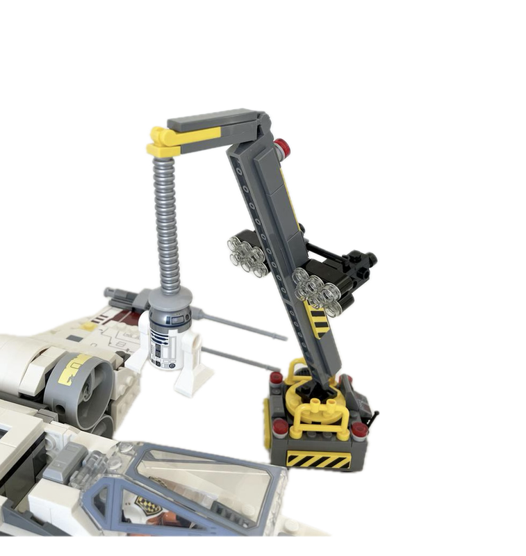 Lego Yavin IV Astromech Droid Hangar Crane