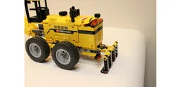 Grader CAT 24M