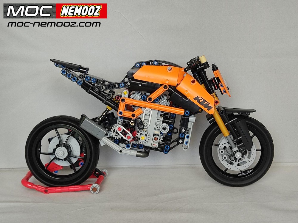 Lego KTM Super Duke