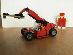 5867 Telehandler
