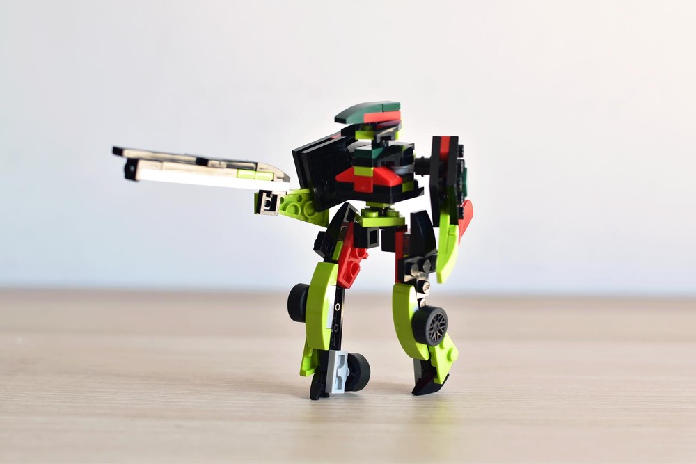 Lego Robot Valkyrie 30434