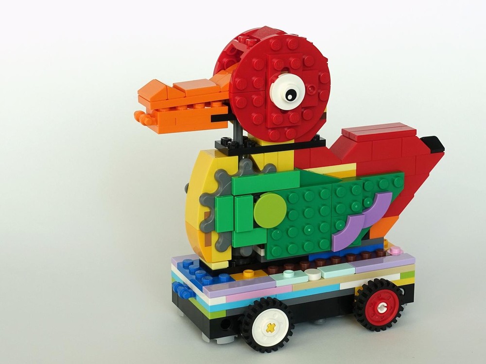 Lego 11019: Pull-along Duck