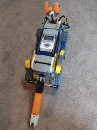 Giant combined robot fox