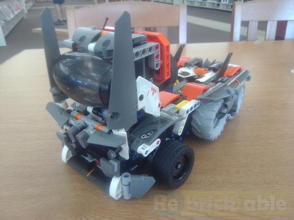 Lego Armored Space Hauler (technic 42173 + 42178 combined model)