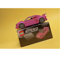 77241 Candy Coupe