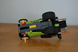 42103 Alternate Model: Drag Van