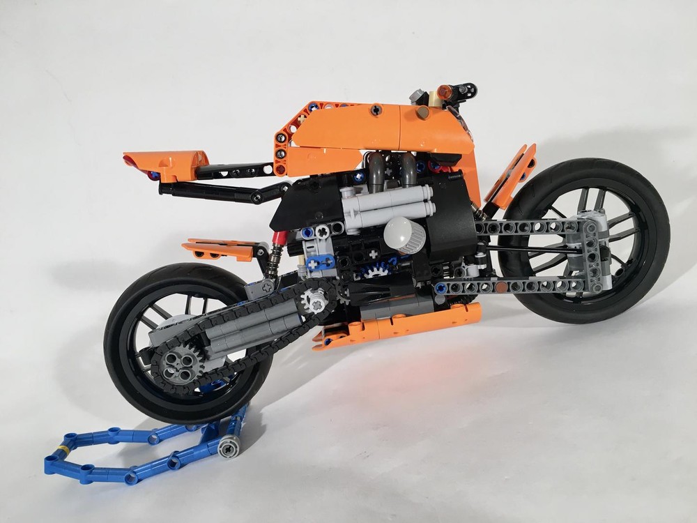 Lego Kickboxer Diesel