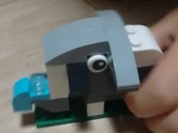 10696 Elephant