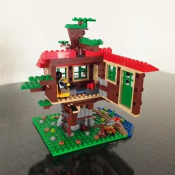 31048 Tree House
