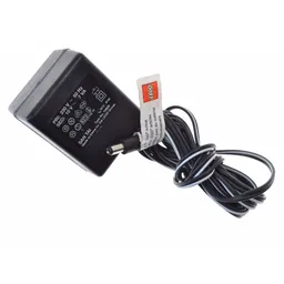 Electric Adapter / Transformer, 230V, Train Speed Regulator 9V (Continental European Type) / Black
