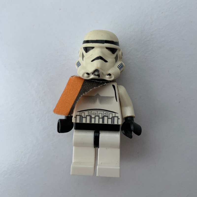 Lego Sandtrooper Squad Leader / Captain, Orange Pauldron, Neck Bracket, Plain Black Head