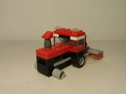 30187 Tractor w/Plough