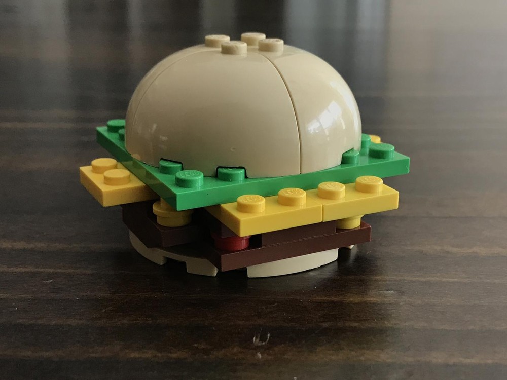 Lego Cheeeeeeseburger