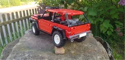Small Scale RC Crawler