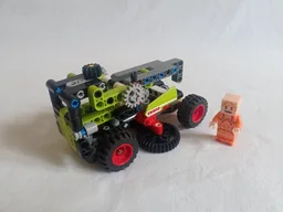 42102 - Street cleaner