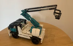 Bucket Truck - Mindstorms Robot Inventor