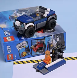 60479 Car & Hovercraft