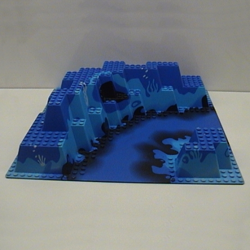 Lego Baseplate Raised 32 x 32 Canyon with Blue Underwater Print
