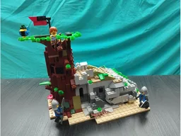 31120 Camouflaged Outpost