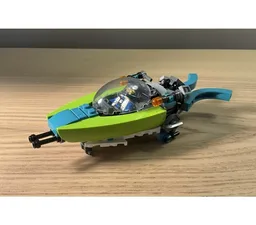 Lime green starfighter