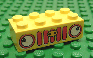 Lego Brick 2 x 4 with Car Grille Fabuland Vertical Pattern (Sticker) - Sets 128-1 / 338-2