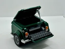 10242 Mini half trailer