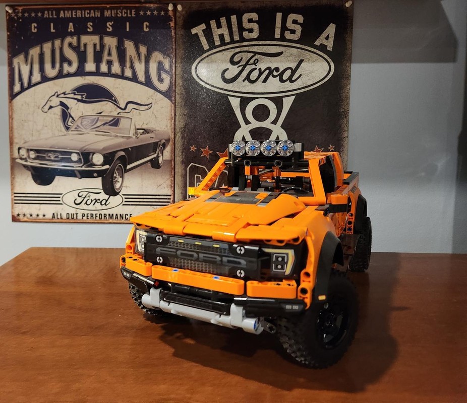 Lego 42126 Ford F-150 Raptor with Front Off-Road Lights and Bed Add-Ons (NOW PDF INSTRUCTIONS!)