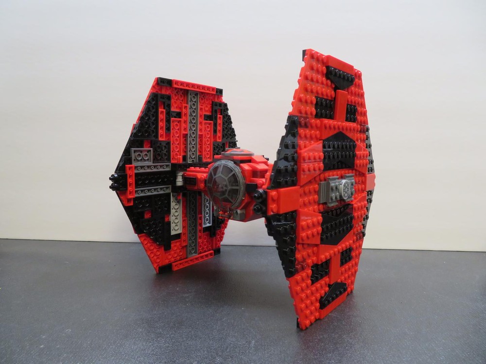 Lego Major Vonreg’s TIE Fighter Standard Wing Modification