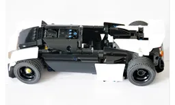 Futuristic Roadster "Predator"