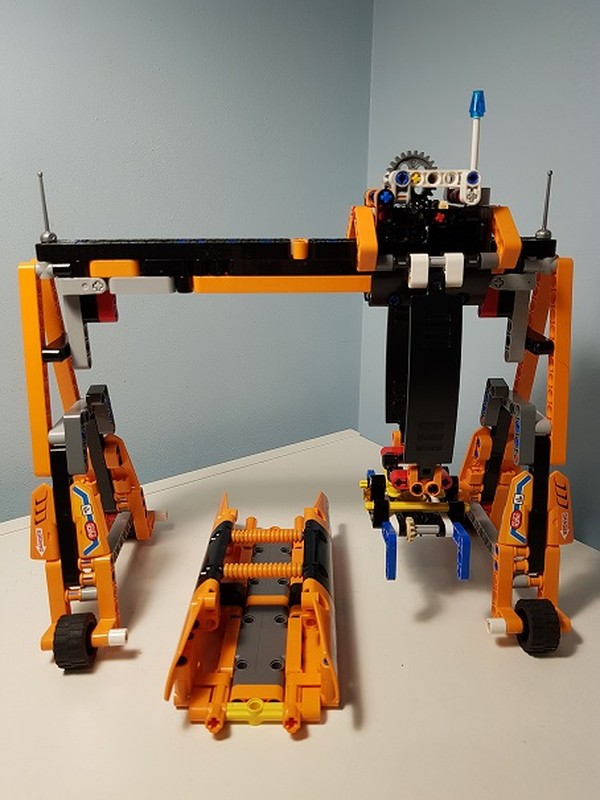 Lego Orange Container Crane