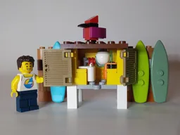 31118 Lifeguard Tower