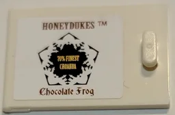 Container, Cupboard 2 x 3 x 2 Door with 'HONEYDUKES Chocolate Frog' and '70% FINEST CROAKOA' Pattern (Sticker) - Set 4841
