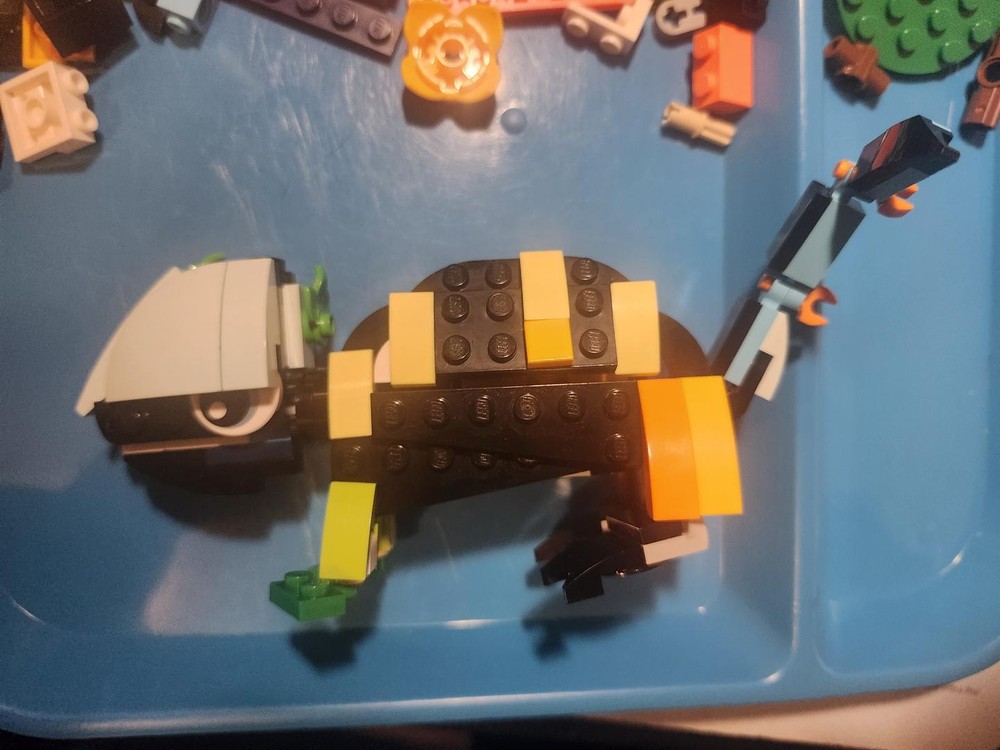 Lego 31137 - Alternate build - Lizard