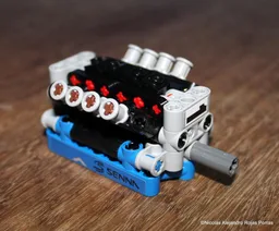V8 Engine