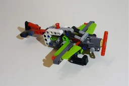 42102 Propeller Plane