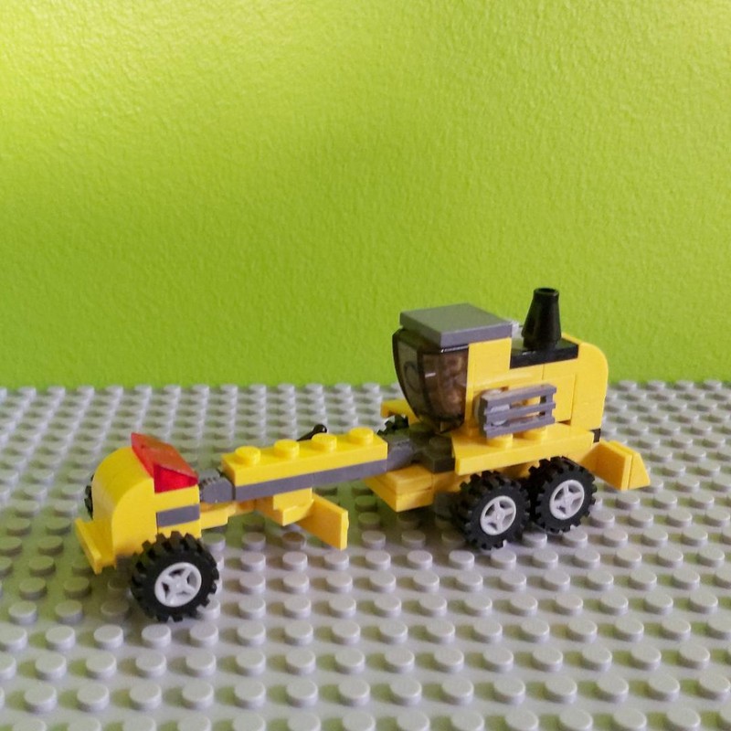 Lego Construction Grader