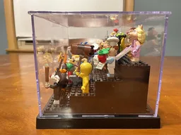 Amazon Minifig Display Case Platform