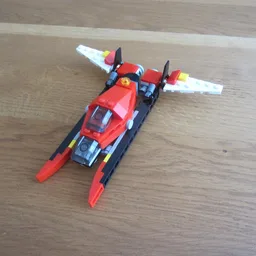 31057 Alien flyer