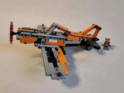 42060: Plane