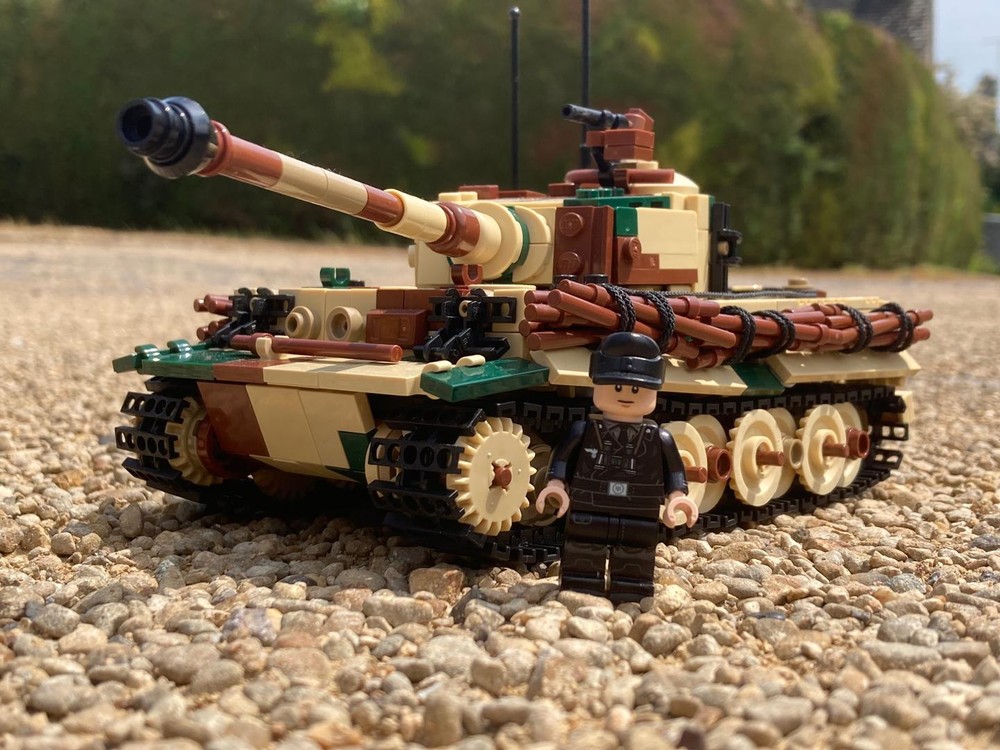 Lego SdKfz 182 Befehlspanzer Tiger I (S.Pz.Abt 507)