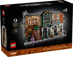 Sherlock Holmes: Book Nook