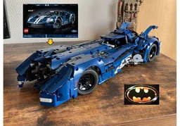 Technic Batmobile 4 in 1 Batpack 2